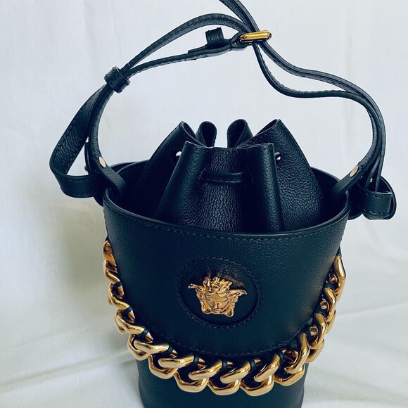Versace La Medusa Lether bucket bag - Picture 1 of 7